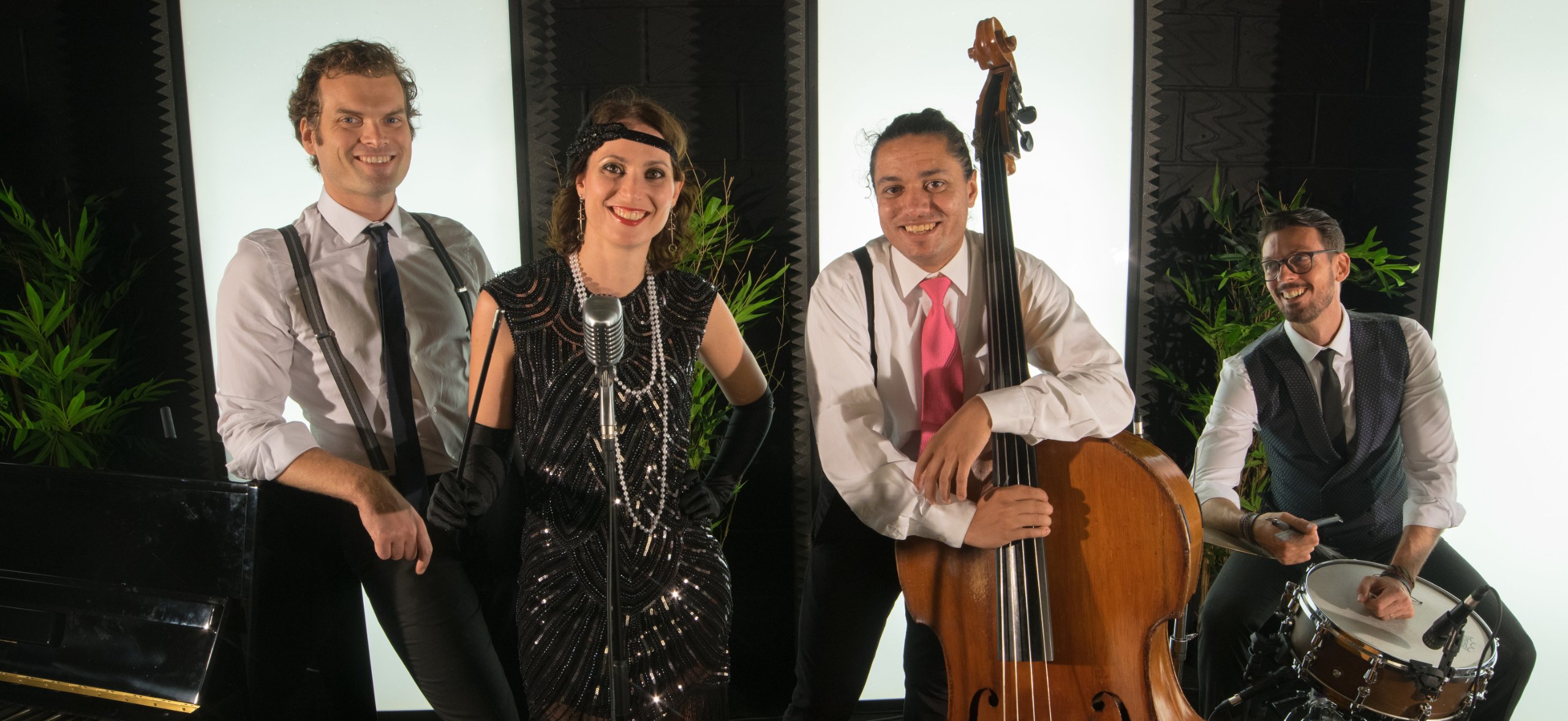 jazz-pop-and-soul-quartet-for-wedding-mighty-fine-events-live-entertainment-and-wedding-djs