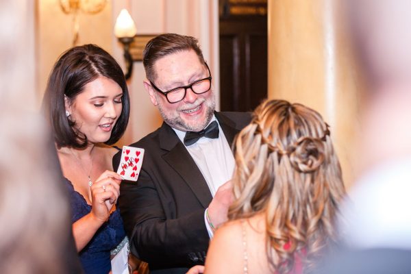Magician available for weddings, events and parties