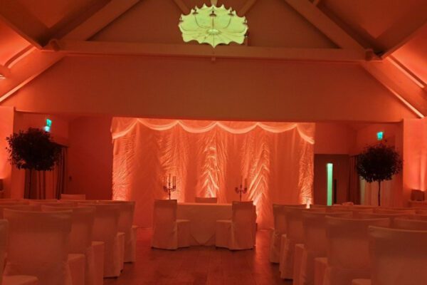 Wedding DJ at Stoke Place wedding venue in Buckinghamshire - ambient mood lighting