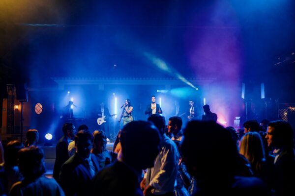 Idreiss and Band live on stage at a wedding in London