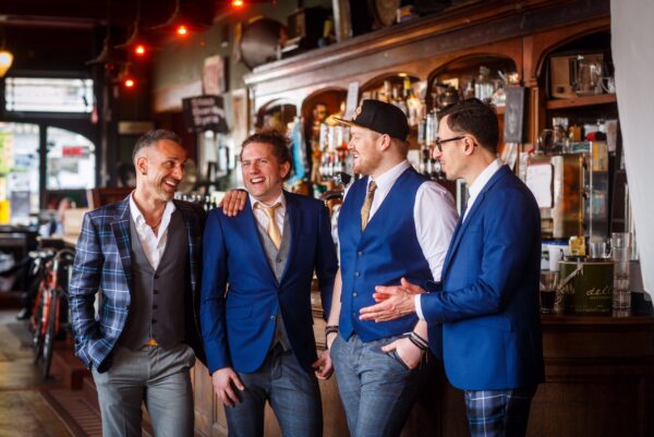 wedding-party-band-covering-all-genres-mighty-fine-events – luxury-wedding-suppliers-berkshire
