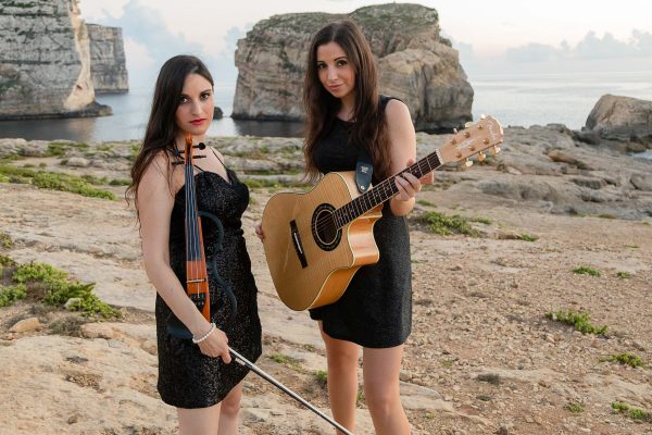 Silk Duo classical violin and beatboxer duo available to hire