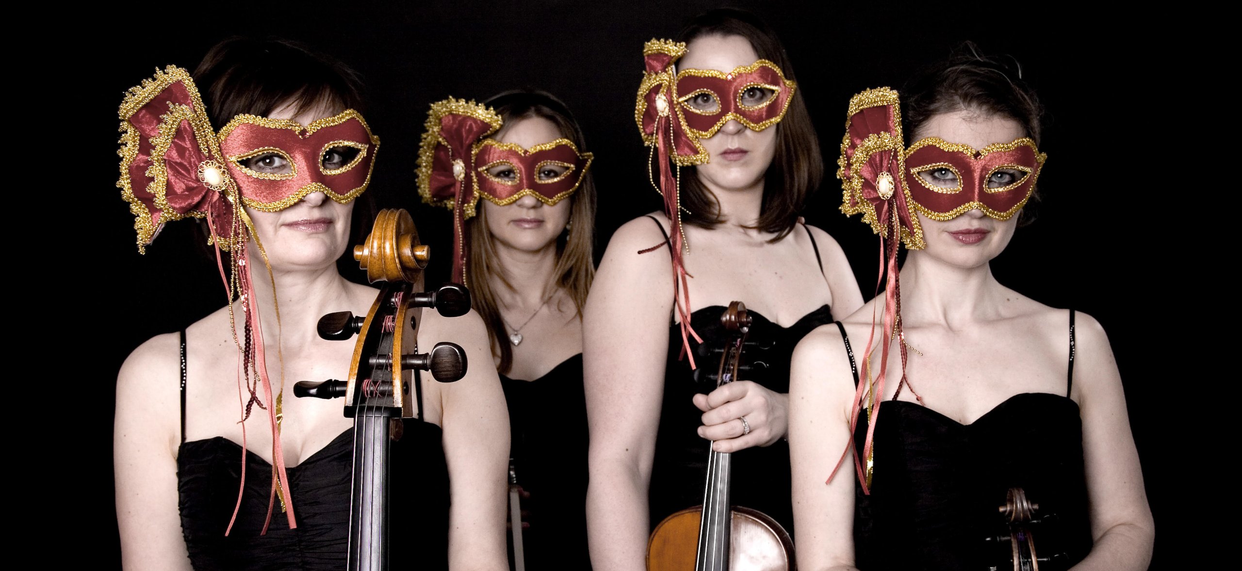 all-female-string-quartet-for-weddings-mighty-fine-events-luxury-entertainment