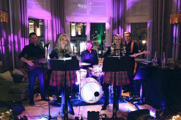 wedding-ceilidh-party-band-and-dj-mighty-fine-events – luxury-wedding-entertainment