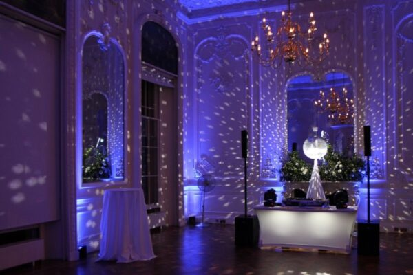 Hire a London wedding DJ for 10-11 Carlton House Terrace London wedding venue