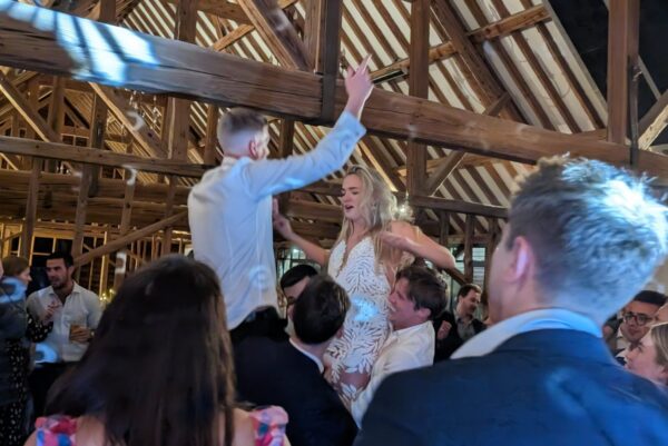 berkshire-wedding-dj-stanlake-park-luxury-barn-and-vineyard-venue-mighty-fine-events-luxury-live-entertainment