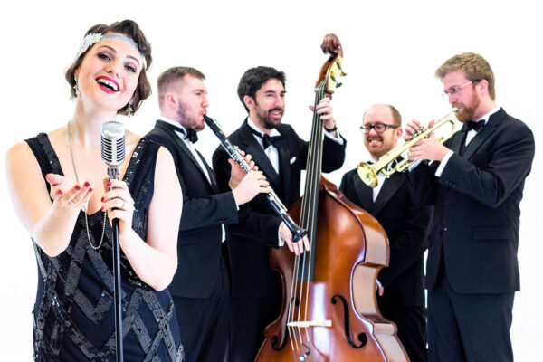 wedding-vintage-jazz-band-with-female-singer-mighty-fine-events – luxury-wedding-entertainment
