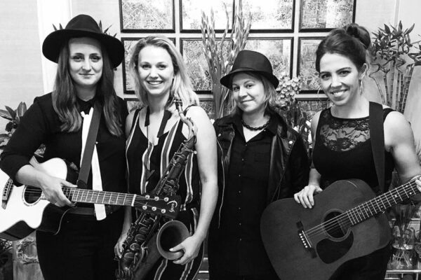 book-all-female-roaming-band-for-weddings-mighty-fine-events-live-entertainment-acoustic-acts