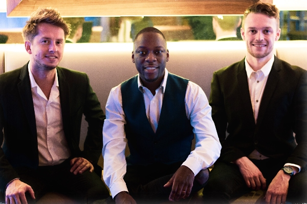 uk-event-pianist-with-band-mighty-fine-events-luxury-live-wedding-entertainment-uk